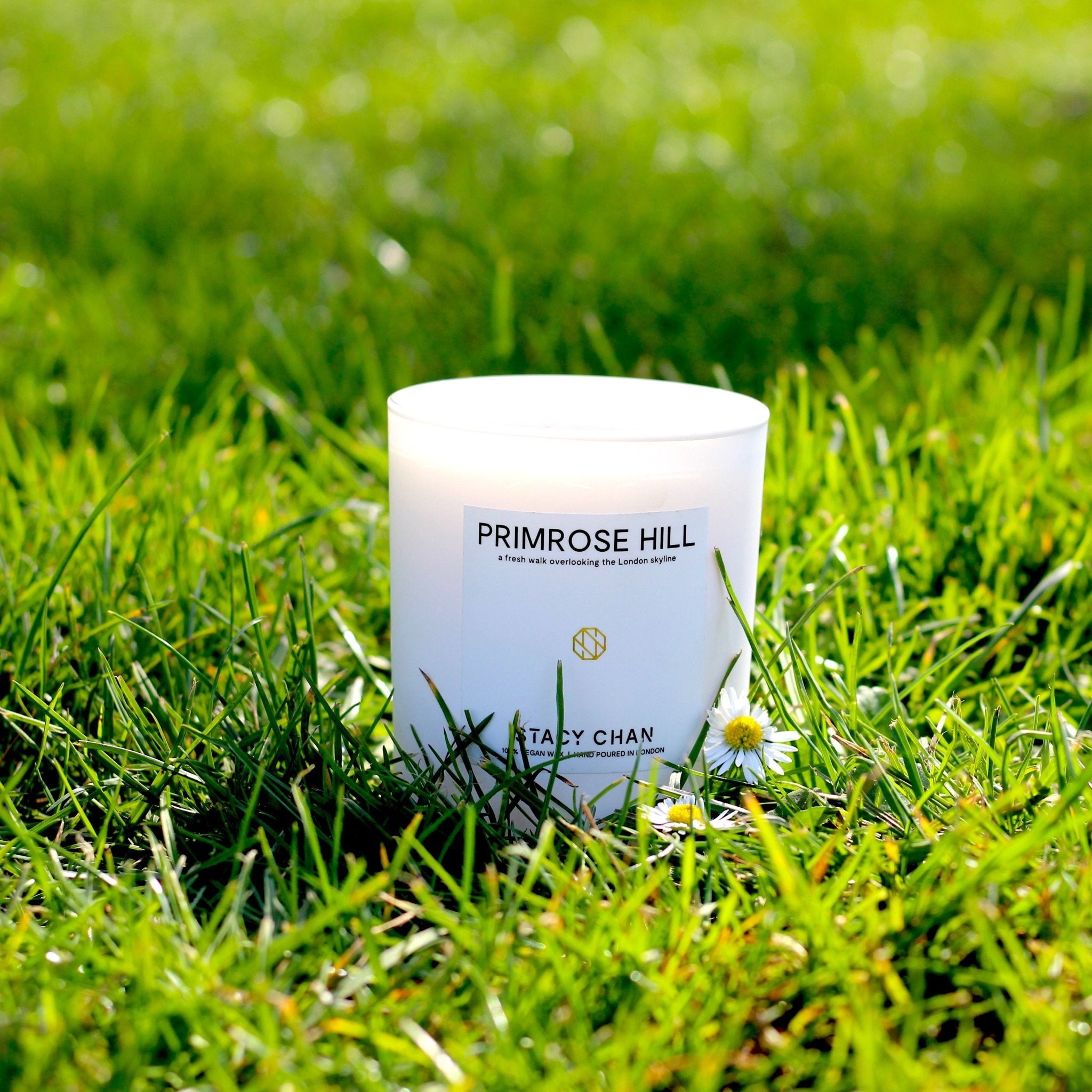 Luxury Vegan candle - hand poured in london - fresh green grass scent 